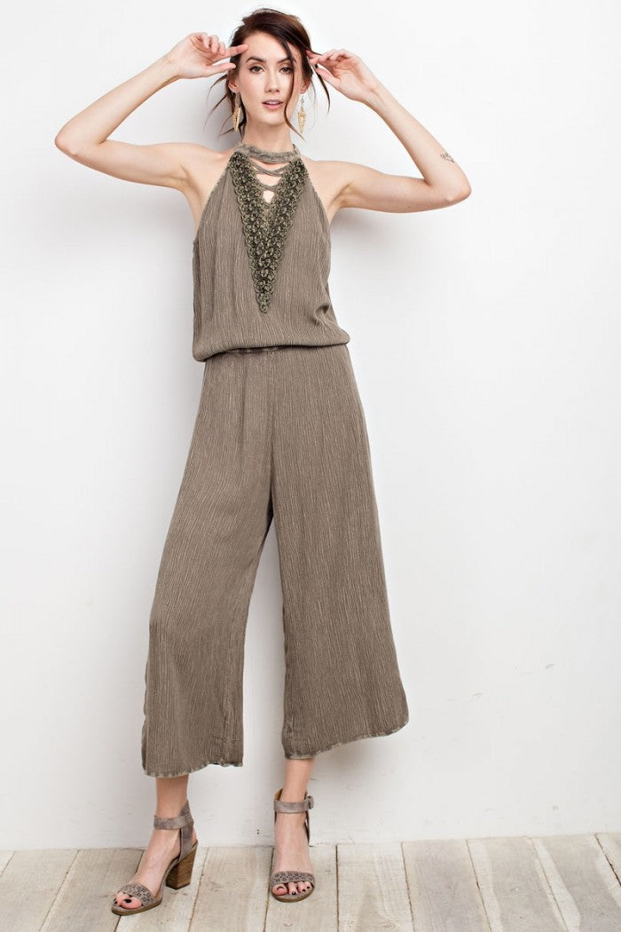 Easel Clothing